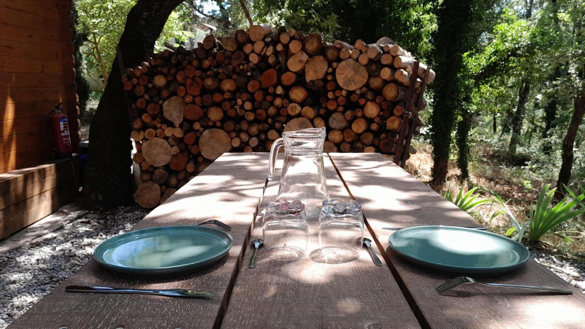 La Cabane En Bois Tourves المظهر الخارجي الصورة